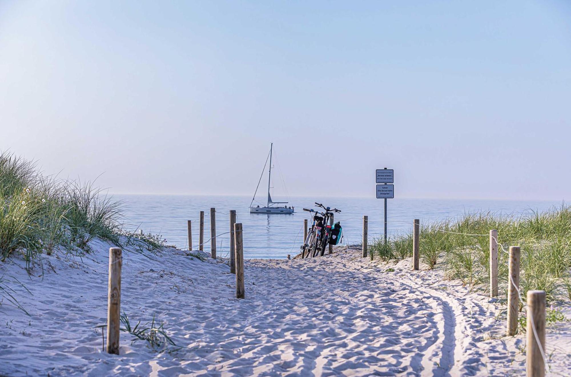 Ferienwohnung Ostseeblick Mit Balkon Wustrow  Bagian luar foto