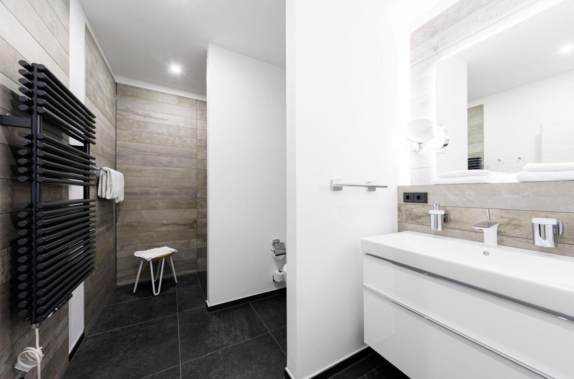 Ferienwohnung Ostseeblick Mit Balkon Wustrow  Bagian luar foto
